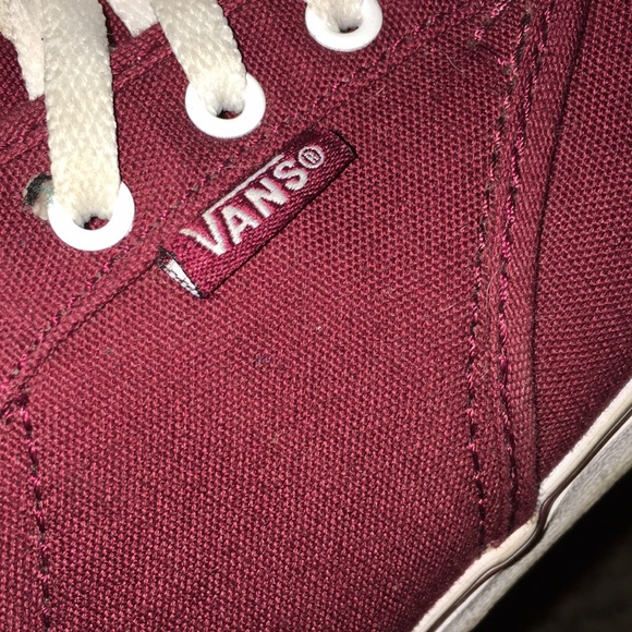 Vans - Picture 4 of 4